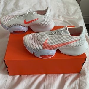 NIB women’s Nike Air Zoom Superrep 2 Sz 9
